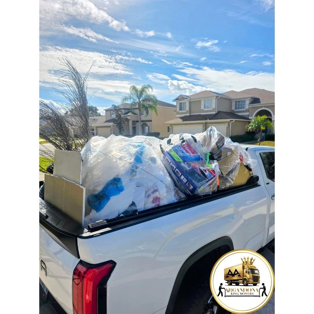ARGANDONA KING MOVERS haul-away service
