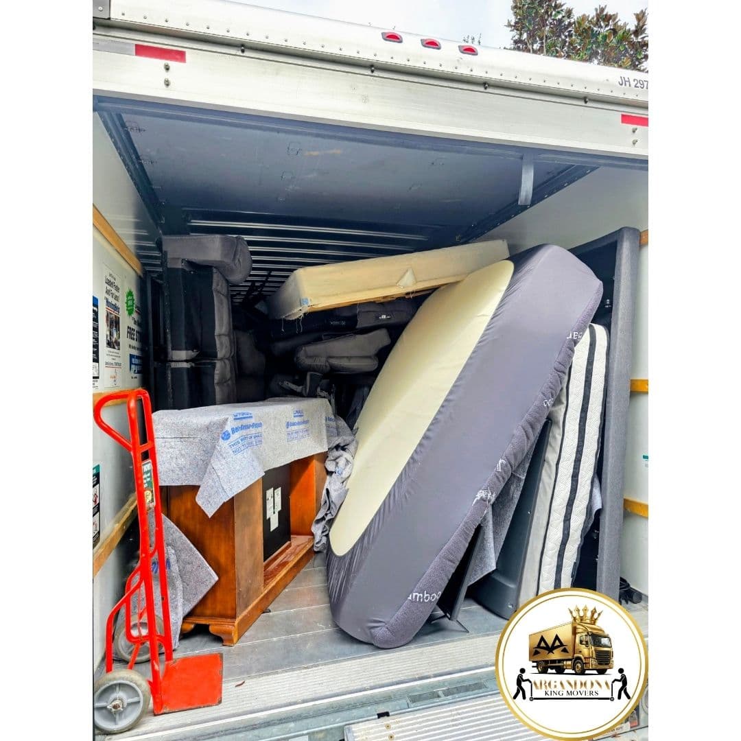ARGANDONA KING MOVERS mattress protection