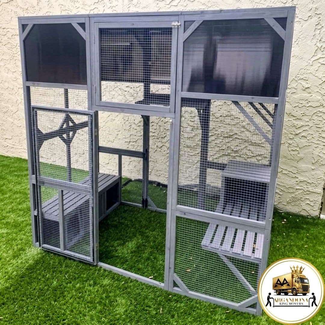 ARGANDONA KING MOVERS outdoor assembly