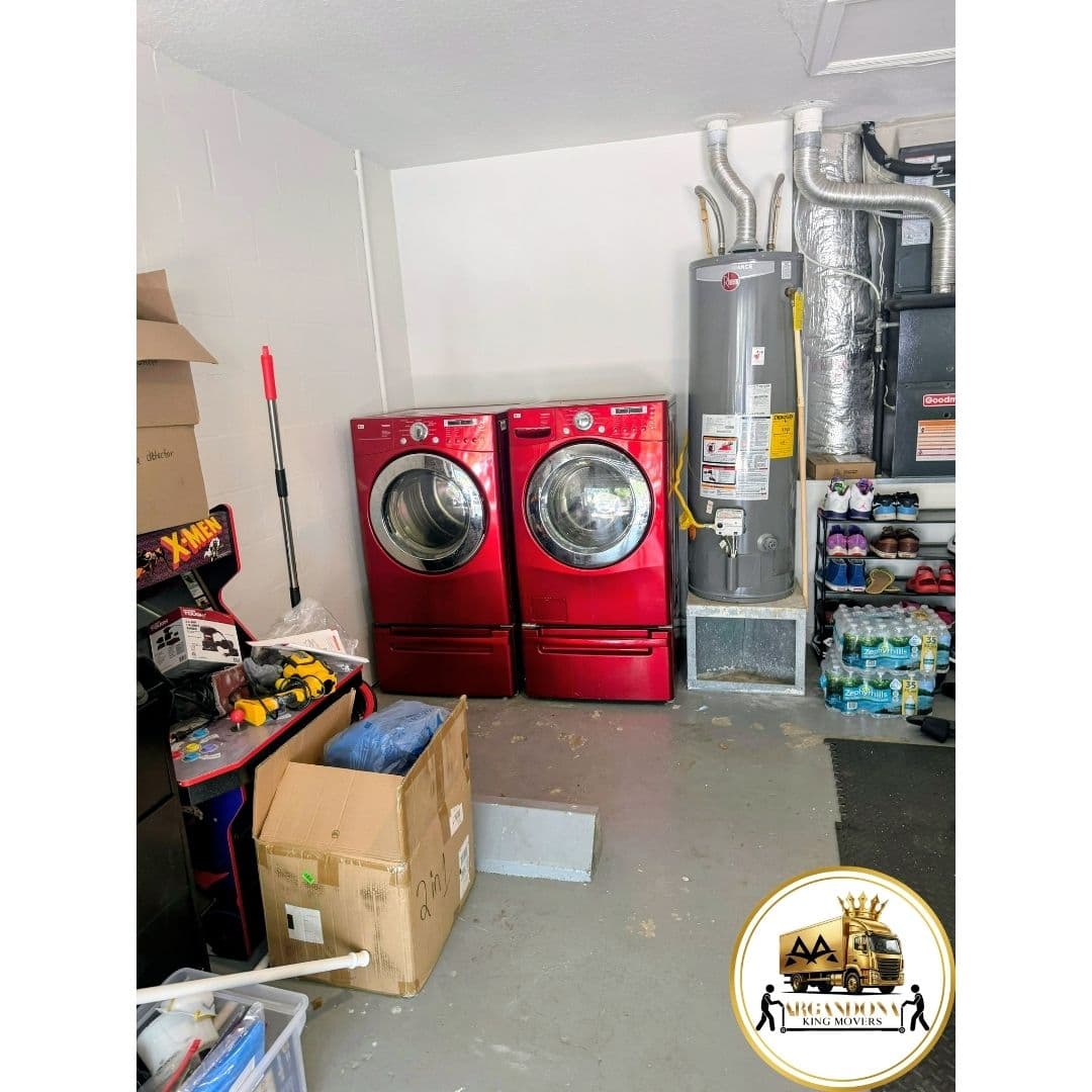 ARGANDONA KING MOVERS washer and dryer placed